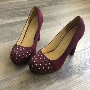 TORRID Size 10 Maroon Heels with spikes